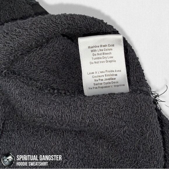 SPIRITUAL
GANGSTER WOMEN’S COTTON GIVE LOVE RAGLAN HOODIE SWEATSHIRT IN BLACK - Picture 7 of 11